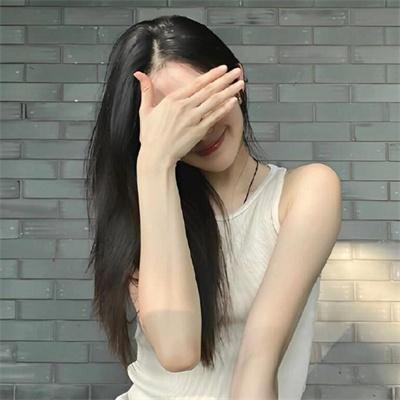 勒娜·慕度·马尼甘