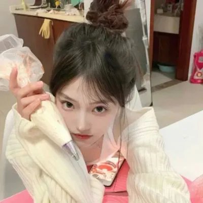 孔雀圣使请动心